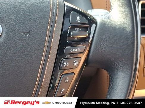 Used 2023 INFINITI QX80 Sensory w/ All-Season Package AWD/4WD image 28