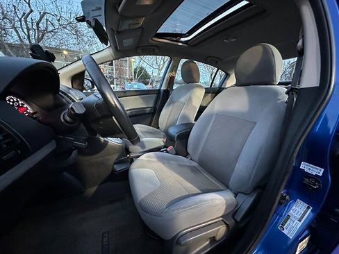 Used 2012 Nissan Sentra 2.0 SR w/ Special Edition Pkg image 12