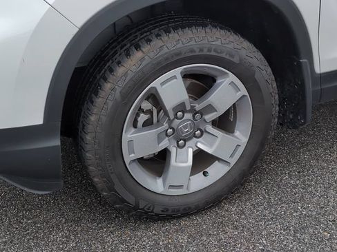 Certified 2025 Honda Ridgeline RTL image 11