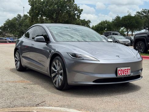 Used 2026 Tesla Model 3 AWD/4WD image 8