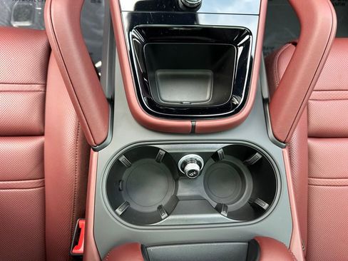 Used 2026 Porsche Cayenne E-Hybrid Coupe AWD/4WD image 27