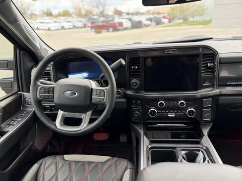 New 2026 Ford F250 Lariat w/ Black Appearance Package AWD/4WD image 27