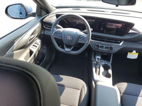 New 2026 Buick Envista Preferred w/ Convenience I Package FWD image 5