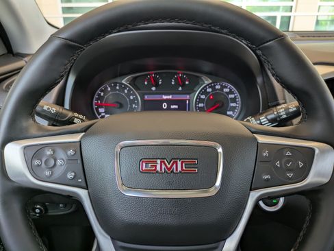 Used 2023 GMC Terrain SLT w/ Elevation Edition FWD image 26