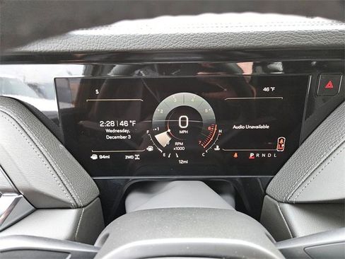 New 2026 GMC Yukon XL Denali w/ Sun & Power Step Package image 24