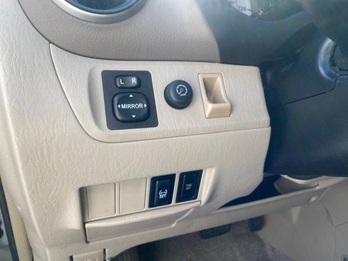 Used 2005 Toyota RAV4 2WD image 46