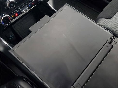 Certified 2022 Ford F150 Raptor w/ Equipment Group 801A High image 33