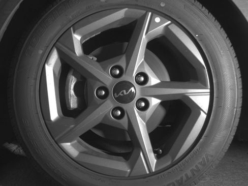 Used 2025 Kia K4 FWD image 15