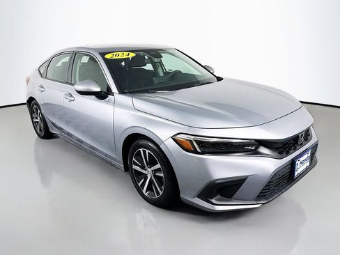 Used 2024 Honda Civic LX image 1