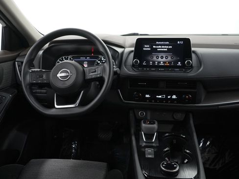 Used 2023 Nissan Rogue SV image 15