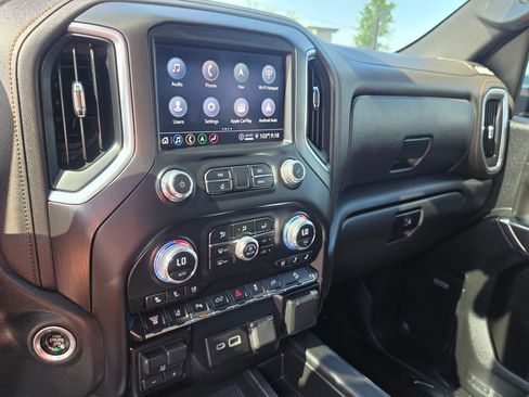 Used 2023 GMC Sierra 2500 AT4 w/ AT4 Premium Plus Package AWD/4WD image 29