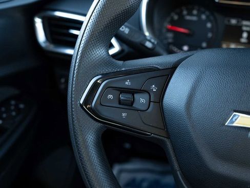 Used 2023 Chevrolet TrailBlazer LT w/ Convenience Package image 20