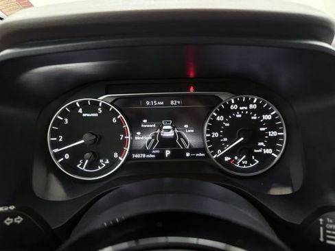Used 2023 Nissan Rogue SV AWD/4WD image 24
