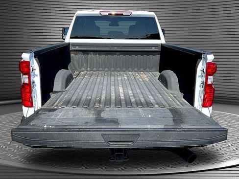 Used 2025 Chevrolet Silverado 2500 Custom w/ Custom Convenience Package AWD/4WD image 7