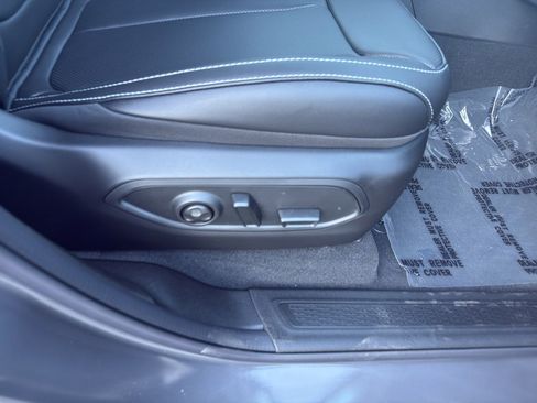 New 2025 Jeep Grand Cherokee Limited w/ Luxury Tech Group II image 26