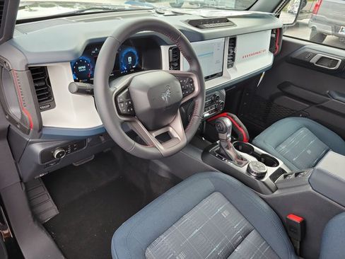 New 2026 Ford Bronco Heritage Edition AWD/4WD image 18