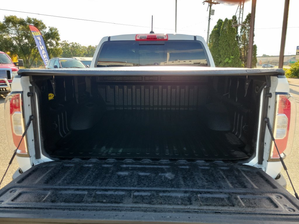 Used 2022 GMC Canyon AT4 w/ Trailering Package AWD/4WD image 8