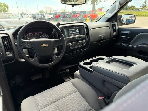 Used 2017 Chevrolet Silverado 1500 W/T AWD/4WD image 13