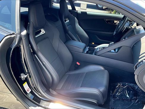 Certified 2020 Jaguar F-TYPE R AWD/4WD image 6