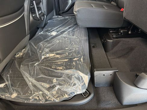 New 2026 RAM 1500 Limited image 36