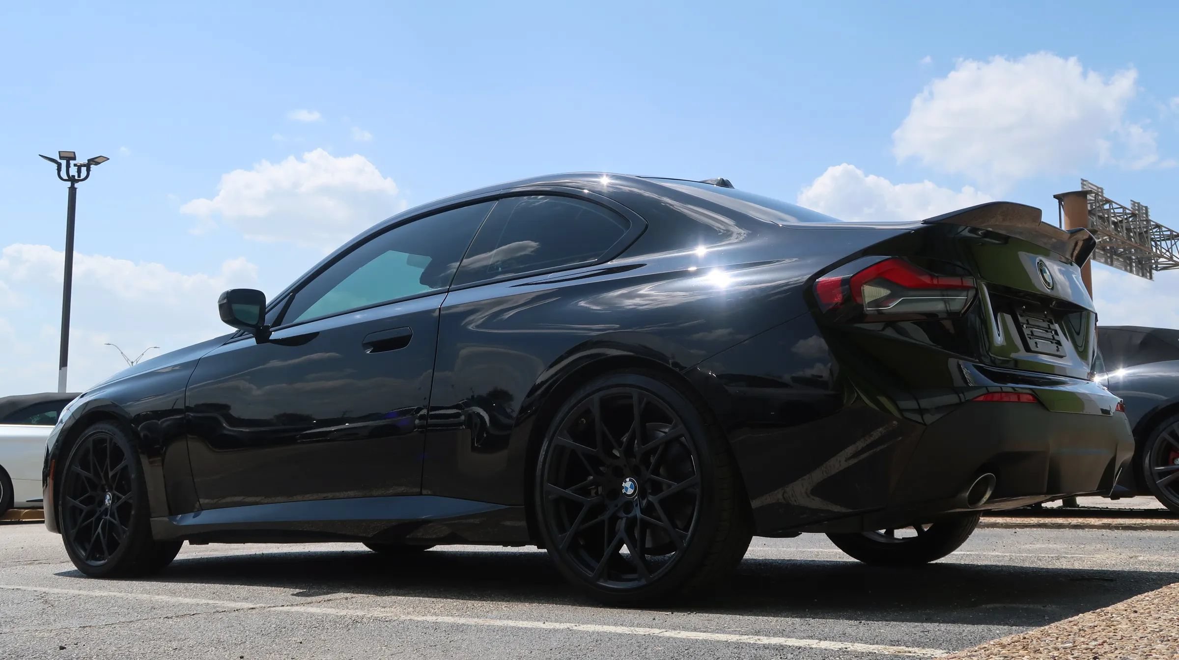 Used 2024 BMW 230i Coupe w/ Convenience Package RWD image 13