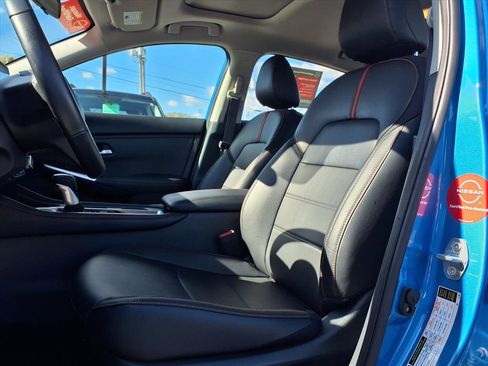 Used 2024 Nissan Sentra SR w/ SR Premium Package image 6