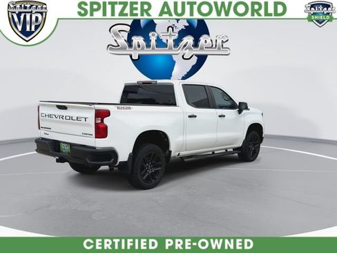 Used 2023 Chevrolet Silverado 1500 Custom Trail Boss w/ LPO, Dark Essentials Package AWD/4WD image 9