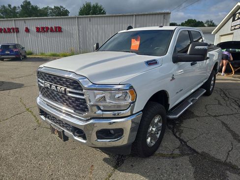 Used 2023 RAM 2500 Big Horn w/ Level 1 Equipment Group image 4