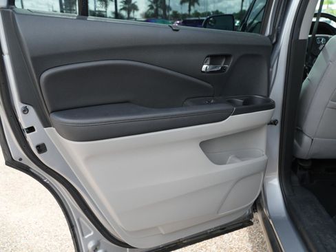 Used 2022 Honda Pilot Special Edition image 16