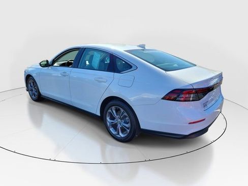 Certified 2024 Honda Accord EX image 34