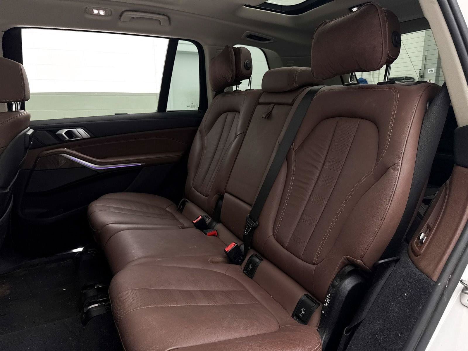 Used 2019 BMW X7 xDrive40i w/ Premium Package AWD/4WD image 33