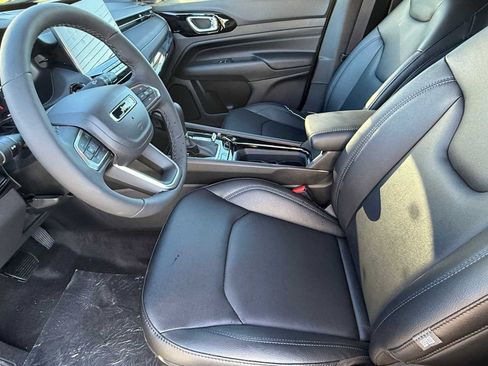 New 2026 Jeep Compass Limited image 8