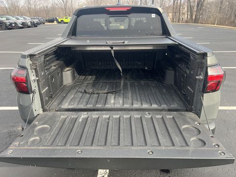 Used 2022 Hyundai Santa Cruz Limited image 28