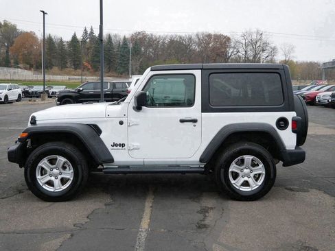 Used 2023 Jeep Wrangler Sport S image 4