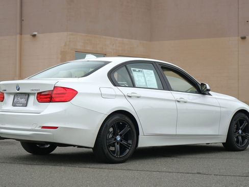 Used 2013 BMW 328i xDrive Sedan image 4