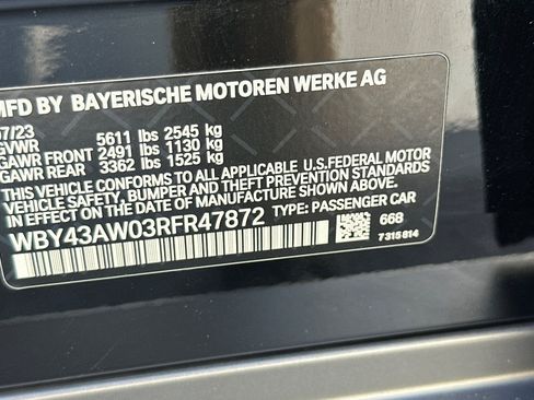 Used 2024 BMW i4 eDrive35 w/ Convenience Package RWD image 39