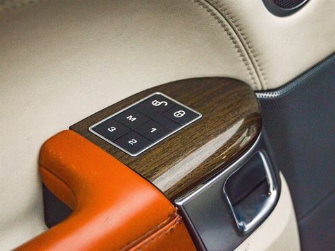 Used 2016 Land Rover Range Rover Sport Autobiography image 25