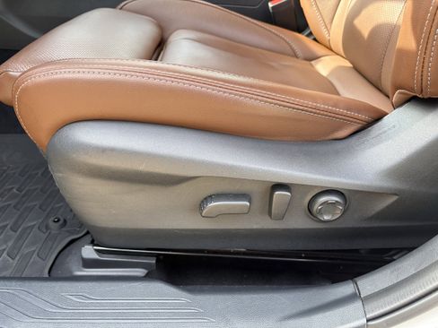 Certified 2024 Subaru Outback Touring AWD/4WD image 28