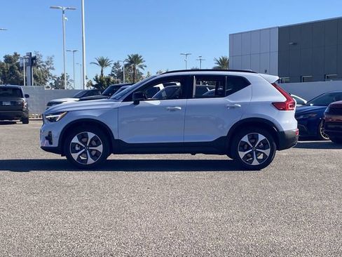 New 2026 Volvo XC40 B5 Plus w/ Protection Package Premier image 10