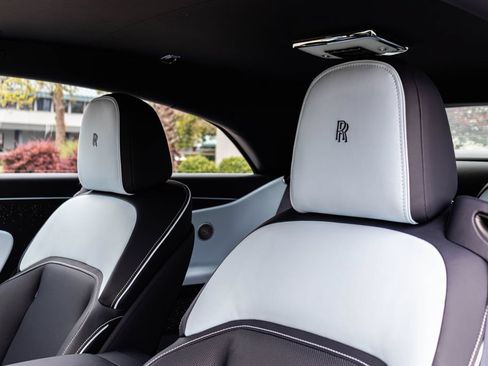 Used 2025 Rolls-Royce Spectre w/ Leather Finishing Pack AWD/4WD image 45