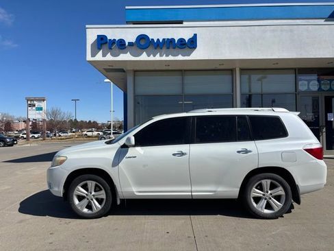 Used 2010 Toyota Highlander Limited image 8