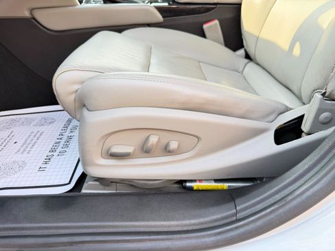 Used 2016 Cadillac XTS Luxury FWD image 15
