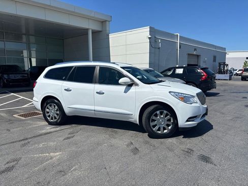 Used 2017 Buick Enclave Leather AWD/4WD image 2