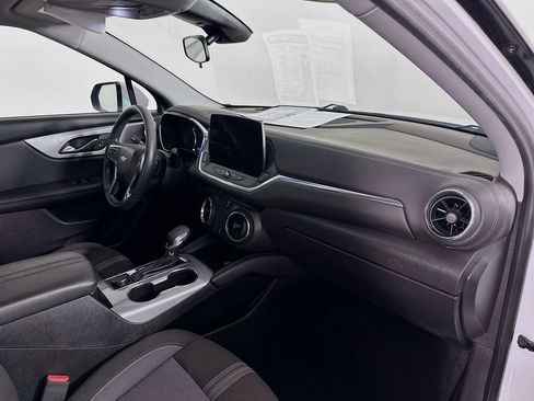 Used 2023 Chevrolet Blazer LT image 34