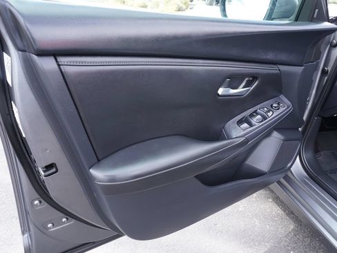 Certified 2024 Nissan Sentra SV FWD image 14