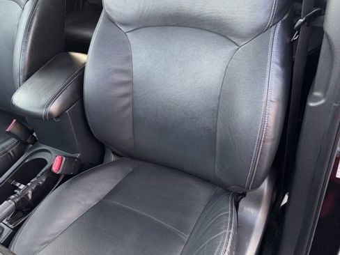 Used 2015 Subaru Forester 2.5i Limited image 17