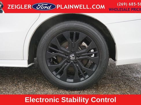 Used 2025 Honda Odyssey Sport-L image 8