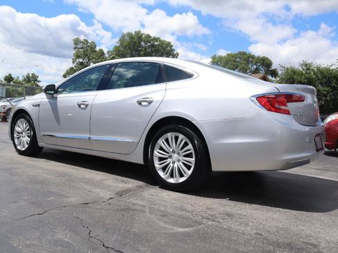 Used 2018 Buick LaCrosse Essence FWD image 3
