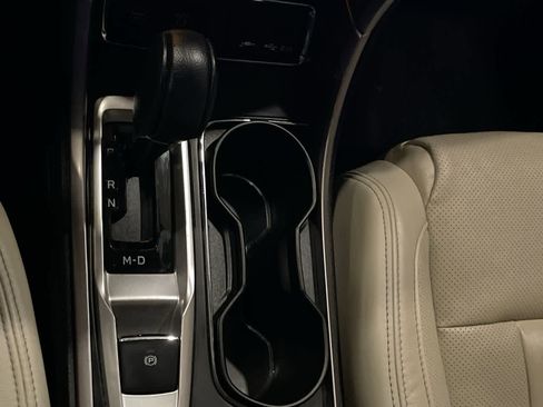 Used 2022 Subaru Ascent Limited w/ Technology Package image 20