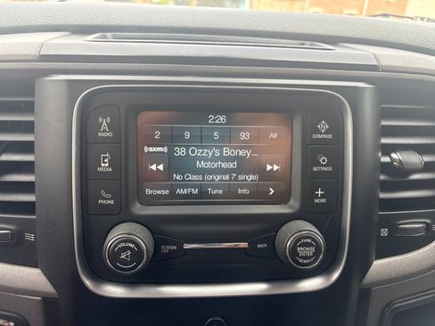 Used 2019 RAM 1500 Express w/ Express Value Package AWD/4WD image 22